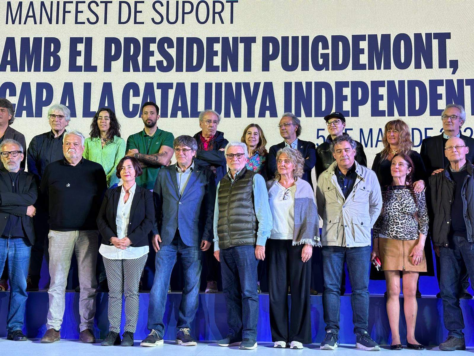 Puigdemont señala la transversalidad y la unidad como imprescindibles para la reanudación que quiere liderar