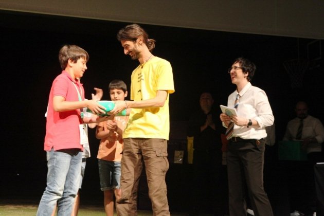 entrega premios certamen lectura voz alta nieves chordà