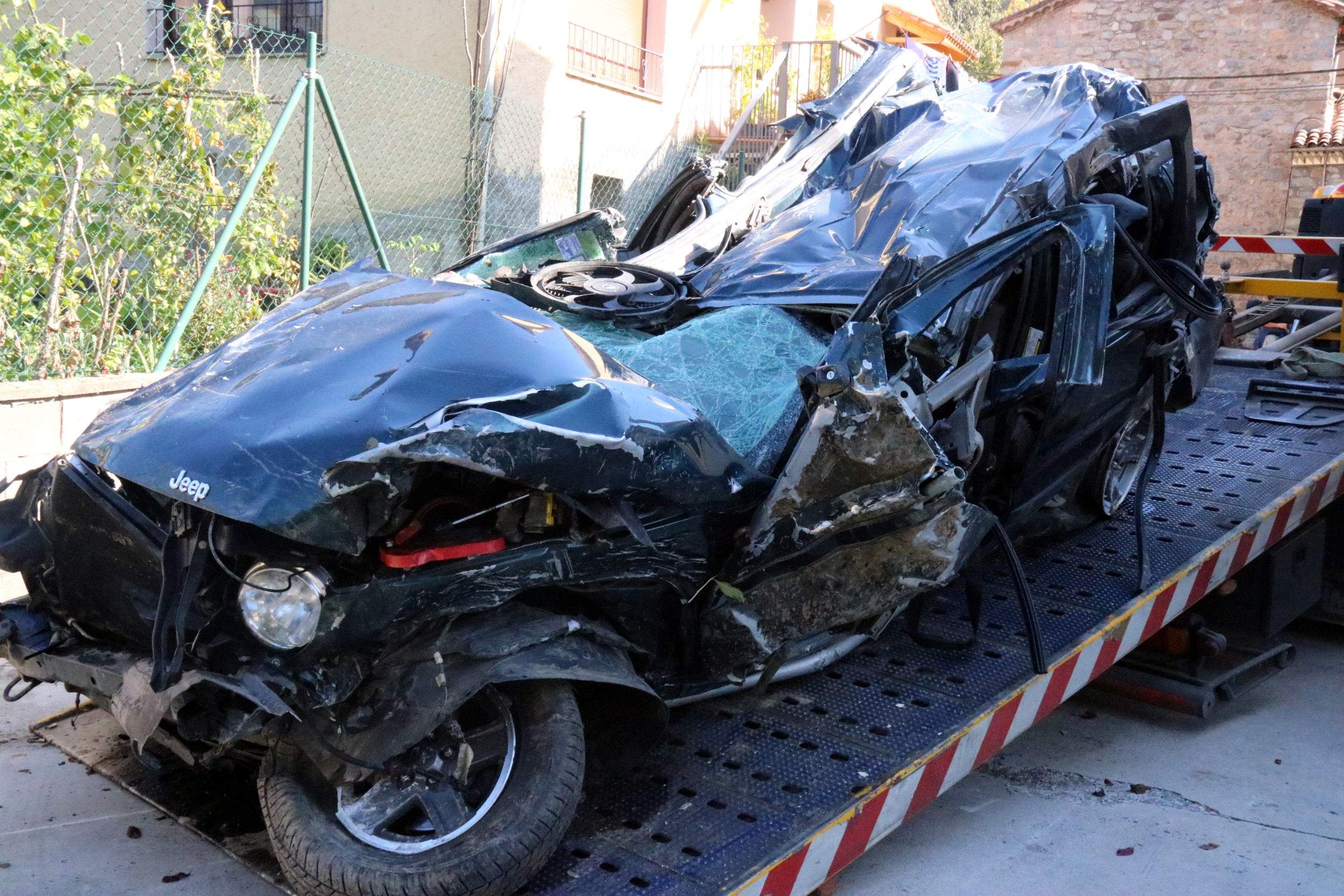 Los cuatro ocupantes de un todoterreno mueren en un accidente de tráfico en Molló