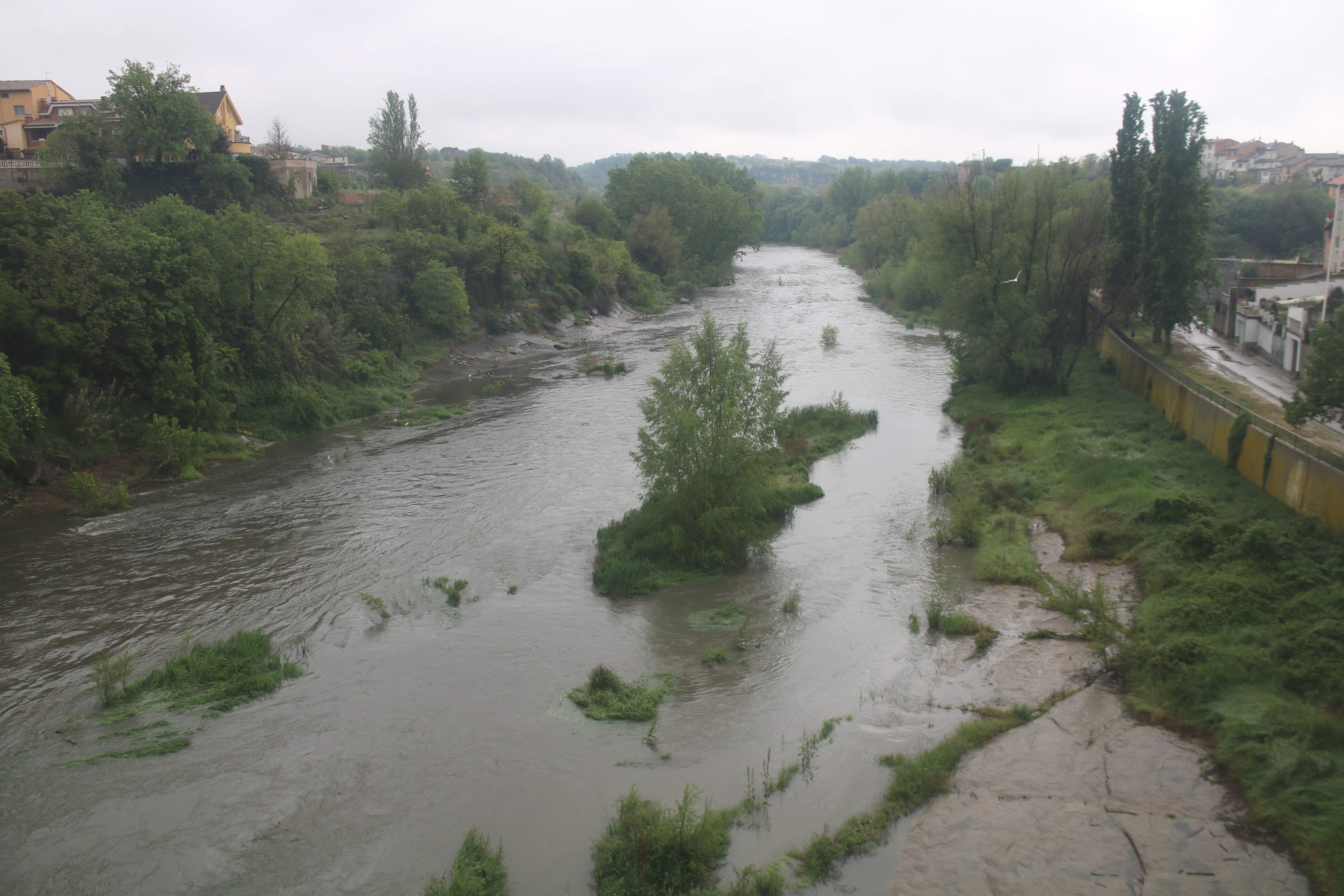 ribera del riu ter, a roda de ter