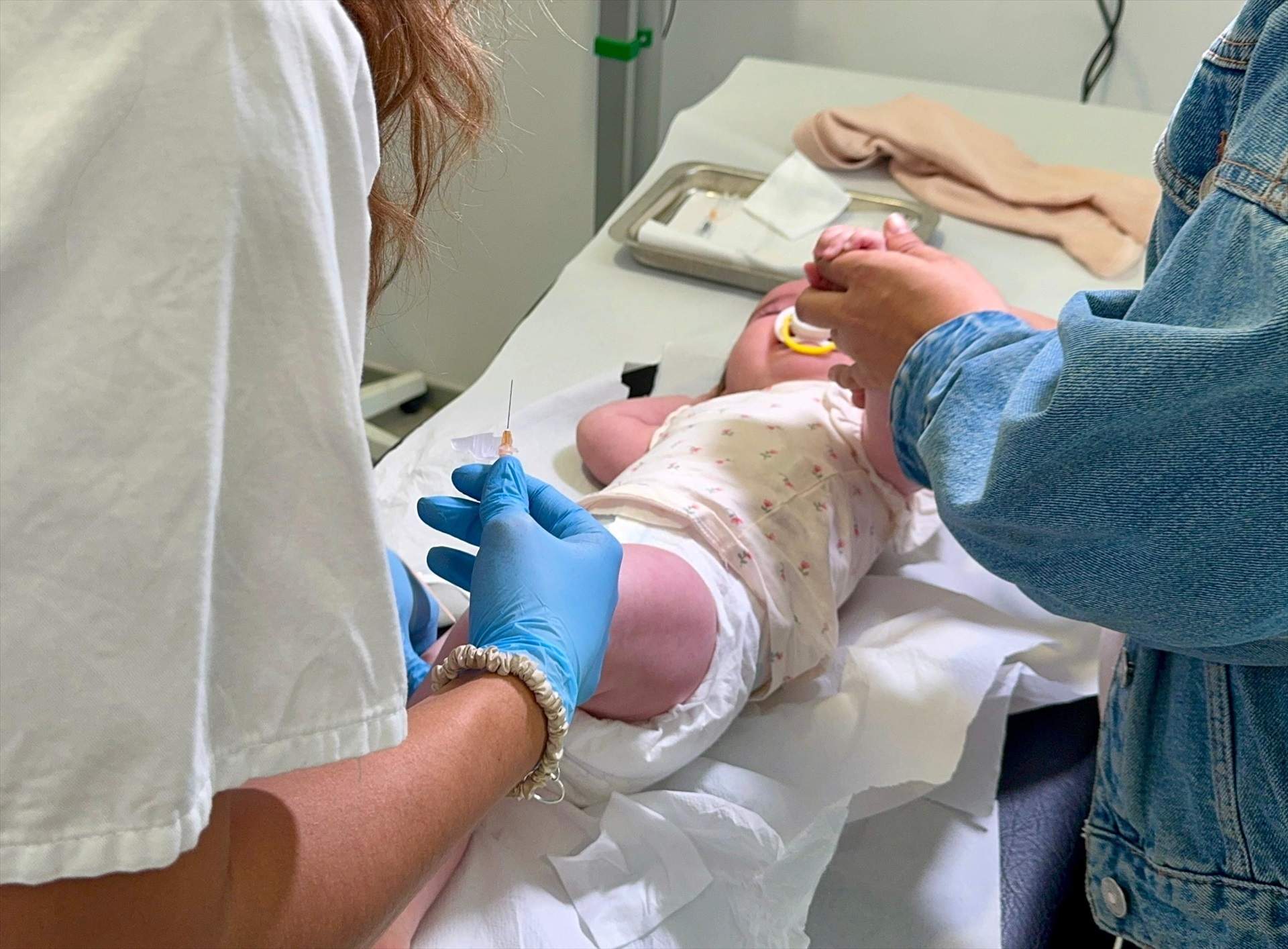 Bruselas alerta de un aumento de casos de tos ferina en Europa y urge a vacunar a los bebés