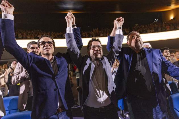 Acte final ERC eleccions Catalunya 2024 junqueras aragonès peyu / Foto: Carlos Baglietto Acte final ERC eleccions Catalunya 2024 junqueras aragonès peyu / Foto: Carlos Baglietto