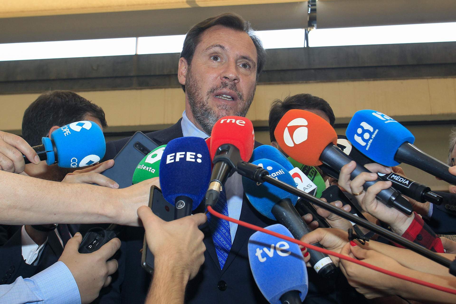El PSOE s'emprenya amb Carles Puigdemont per recordar la calç viva