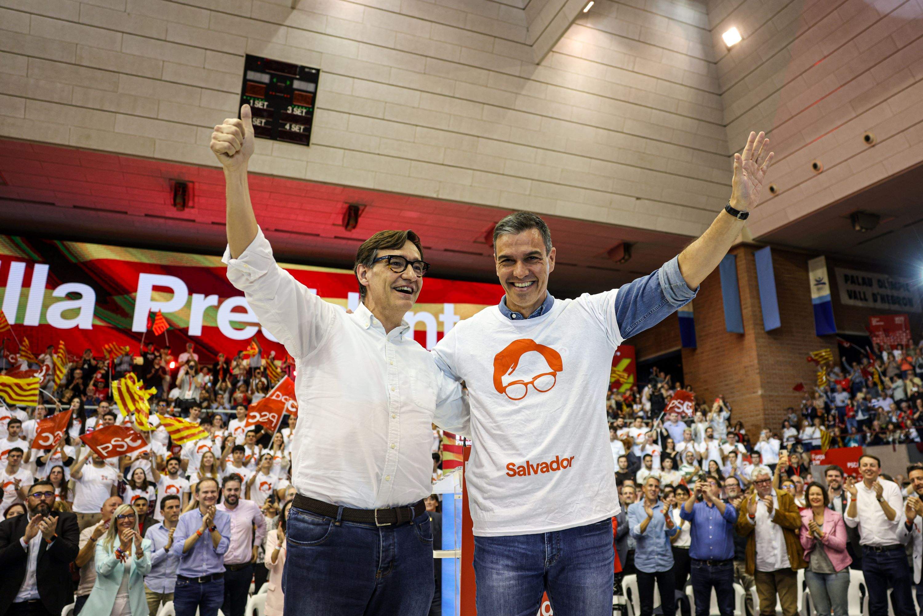 Salvador Illa Pedro Sanchez acte final campanya PSC  / Montse Giralt