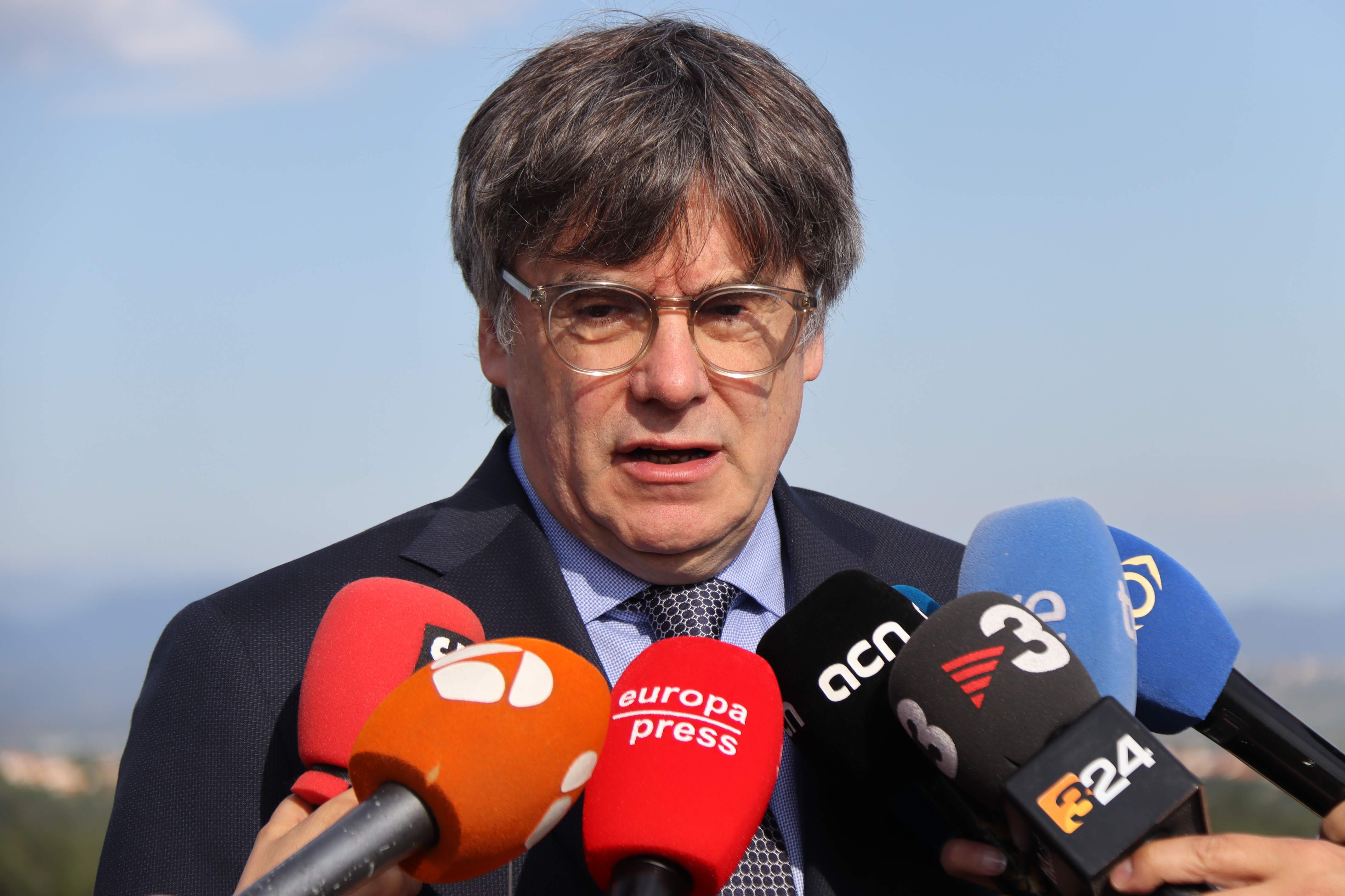 Puigdemont crida a votar i espera que la paralització a Rodalies no afecti la jornada electoral