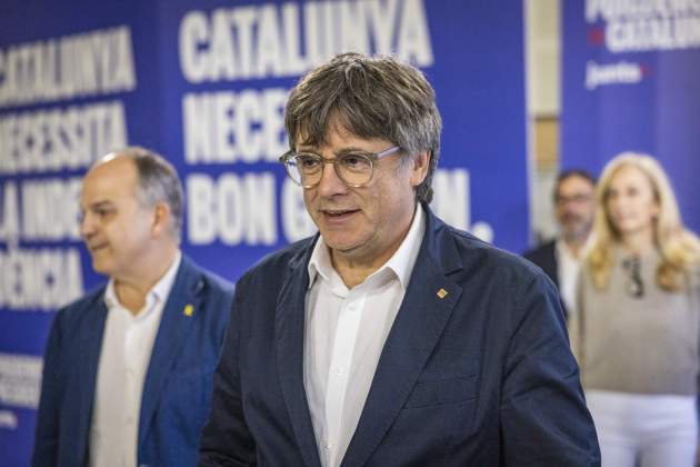 Elecciones Catalunya 2024 rueda apriete tabla|puesto elecciones puigdemont / Foto: Carlos Baglietto