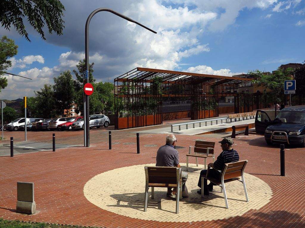 Una cadena humana reclamará la conexión entre las estaciones de metro de las Trinitats