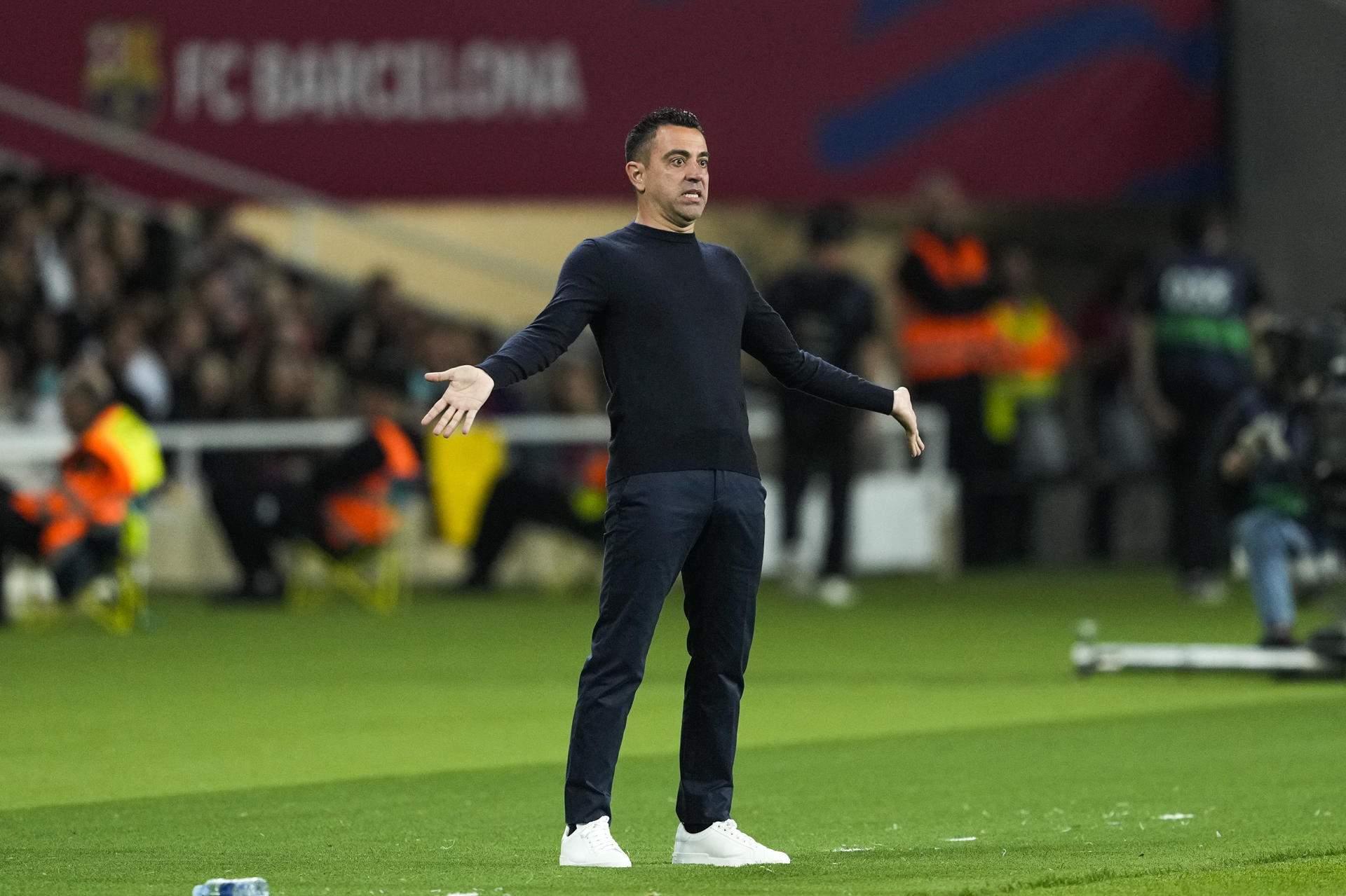 Xavi Hernández se queja durante un partido del Barça / Foto: EFE