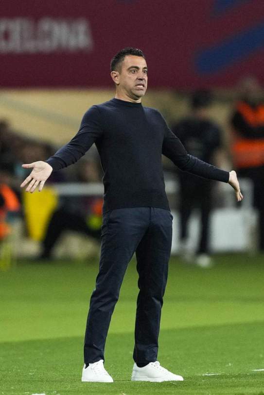 Xavi Hernández es queixa durant un partit del Barça / Foto: EFE Xavi Hernández es queixa durant un partit del Barça / Foto: EFE