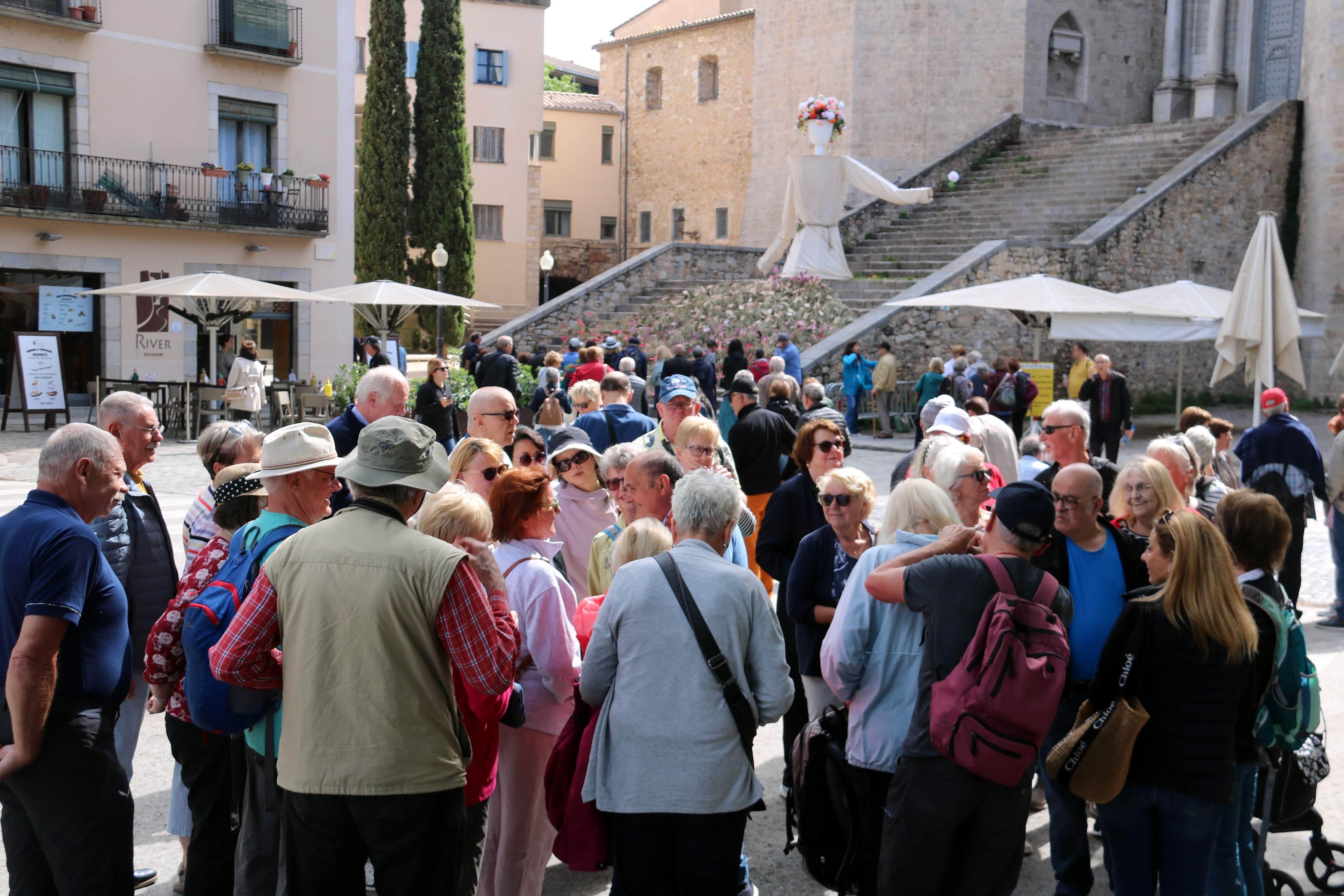 Neix una plataforma veïnal contra la massificació turística a Girona: "Hem arribat al límit"