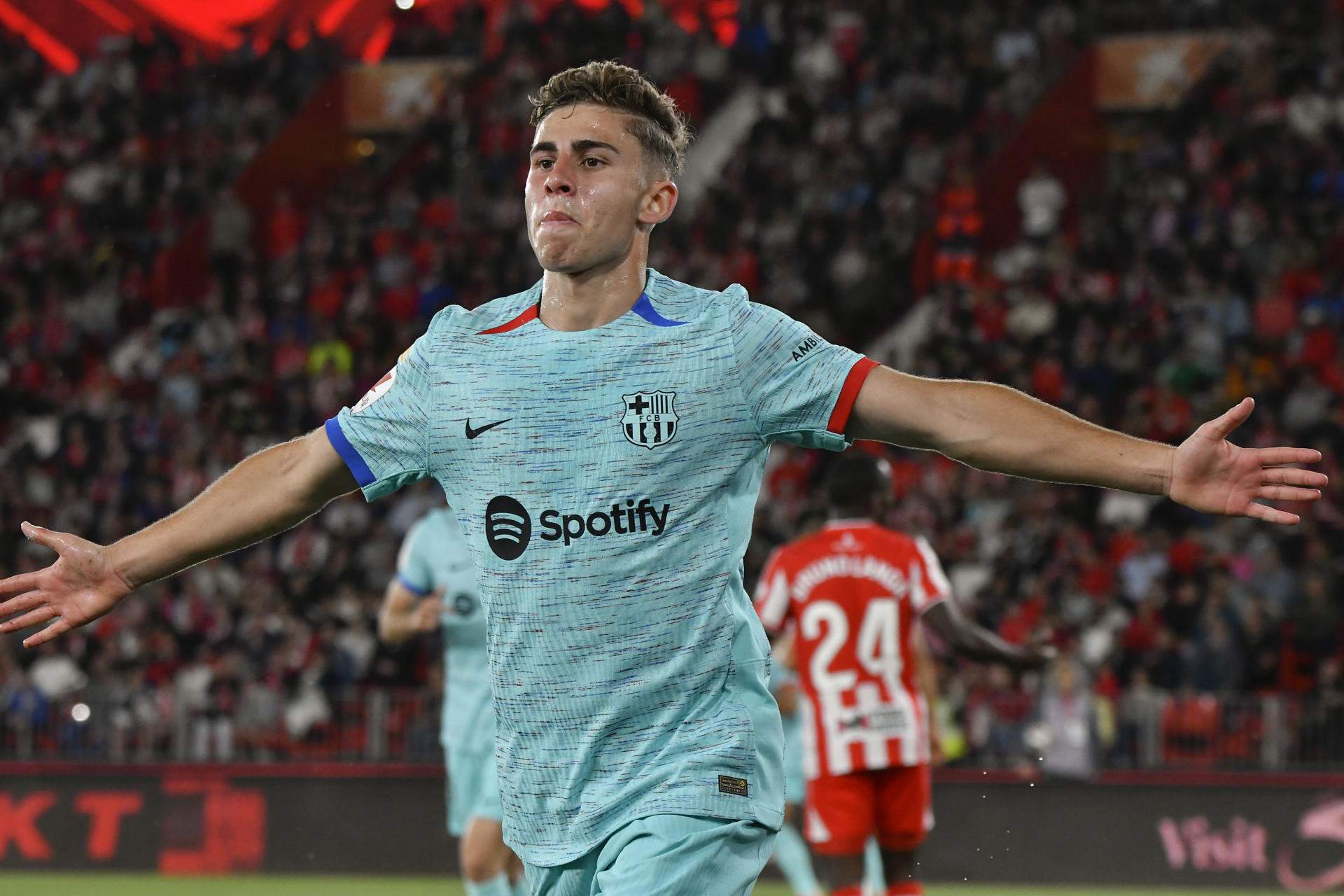 Fermin celebrando su gol ante el Almeria EFE