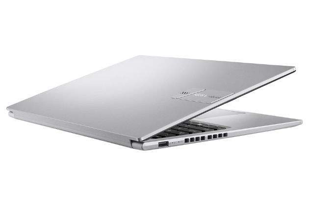 Asus VivoBook 15 Asus VivoBook 15