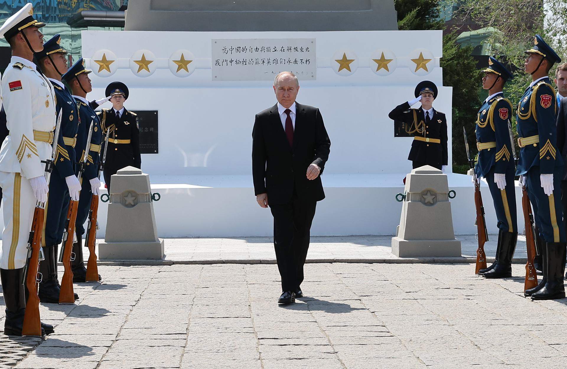 Rusia inicia ejercicios tácticos con armas nucleares cerca de la frontera con Ucrania