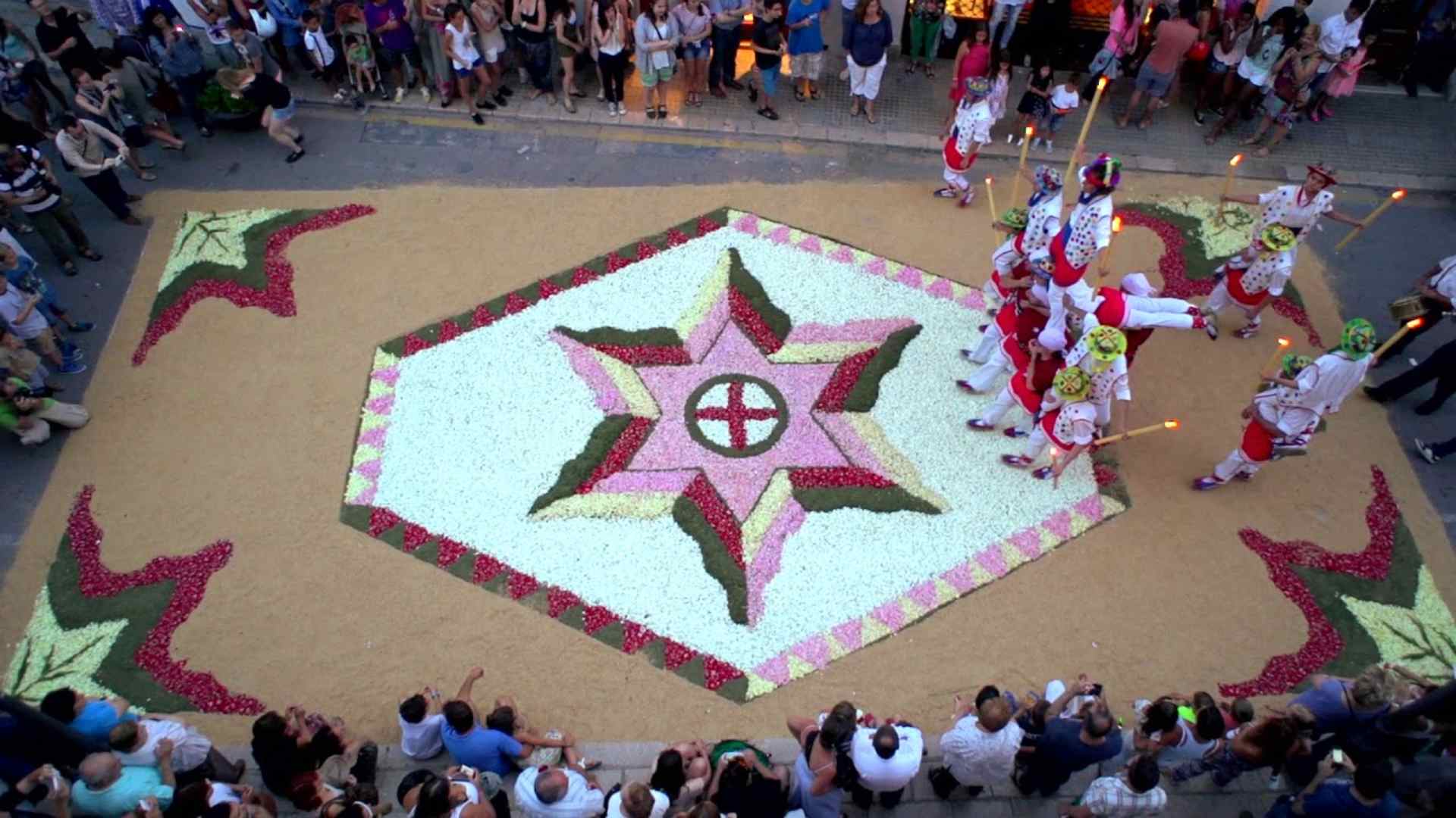 Corpus Christi 2024 a Sitges: on veure l'ou com balla, catifes florals i la processó