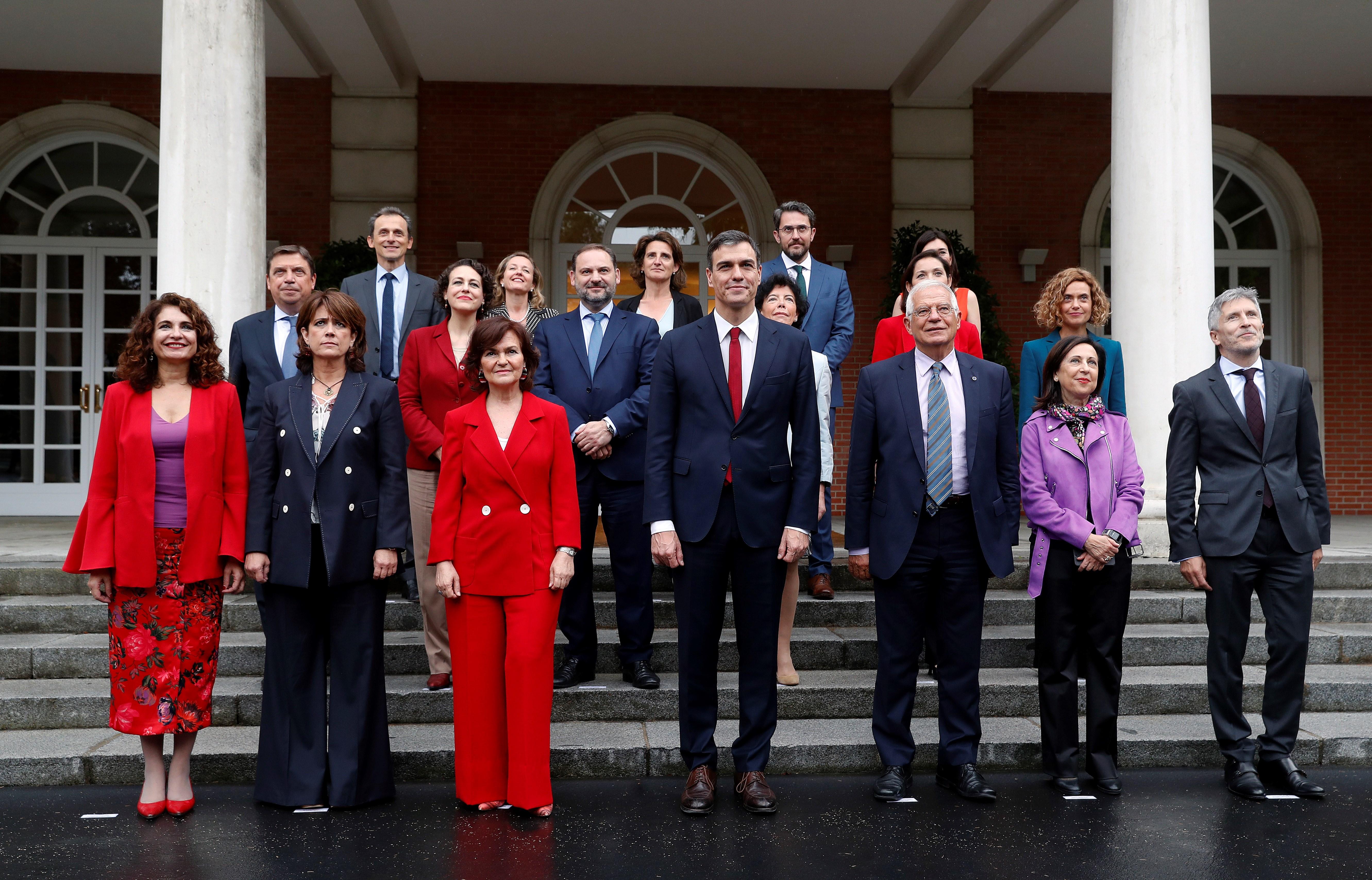 El gobierno español sitúa la reunión con Torra "probablemente antes del verano"