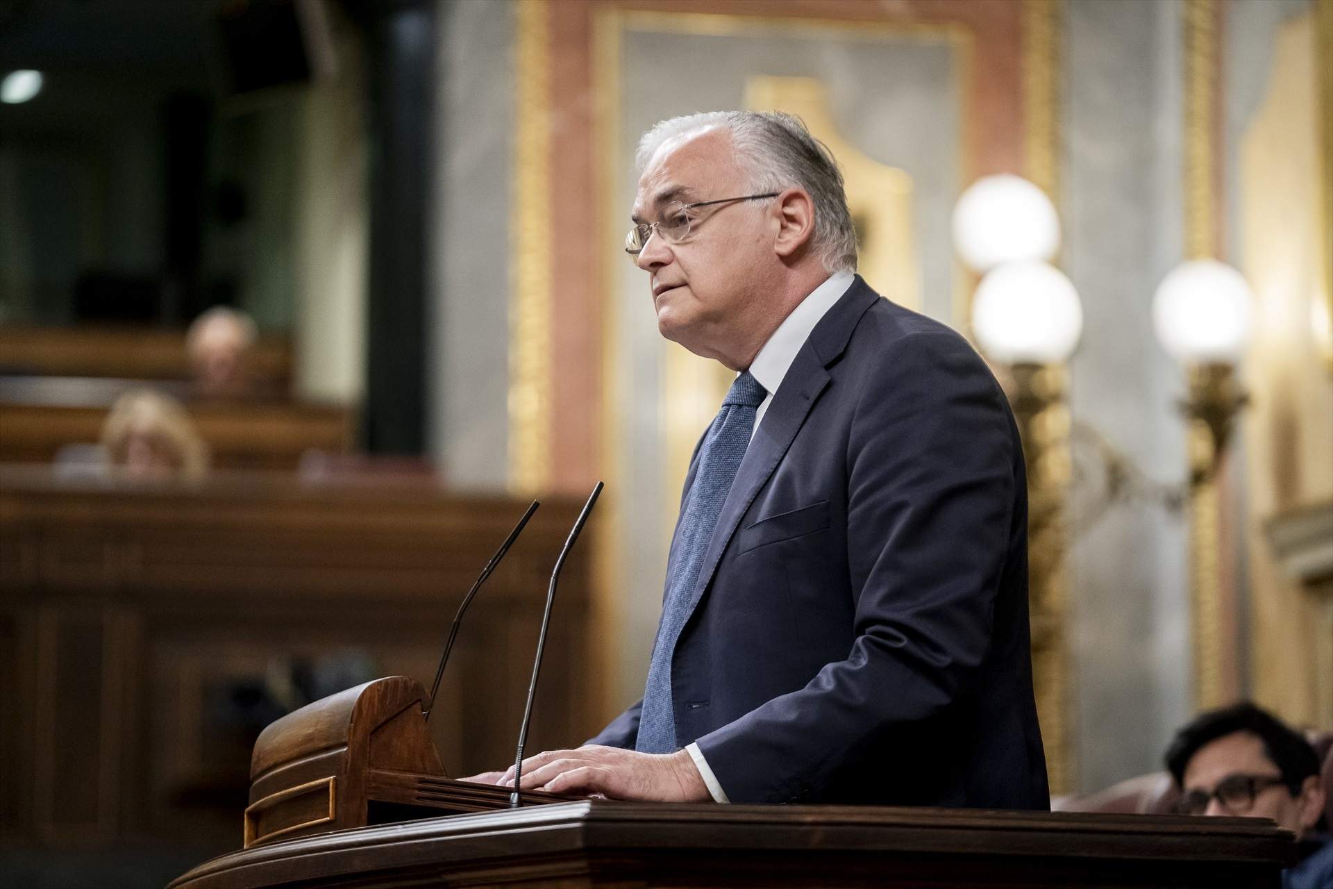 El PP qüestiona la visita de Milei: “No pot venir sense saludar el rei i remoure la política espanyola”