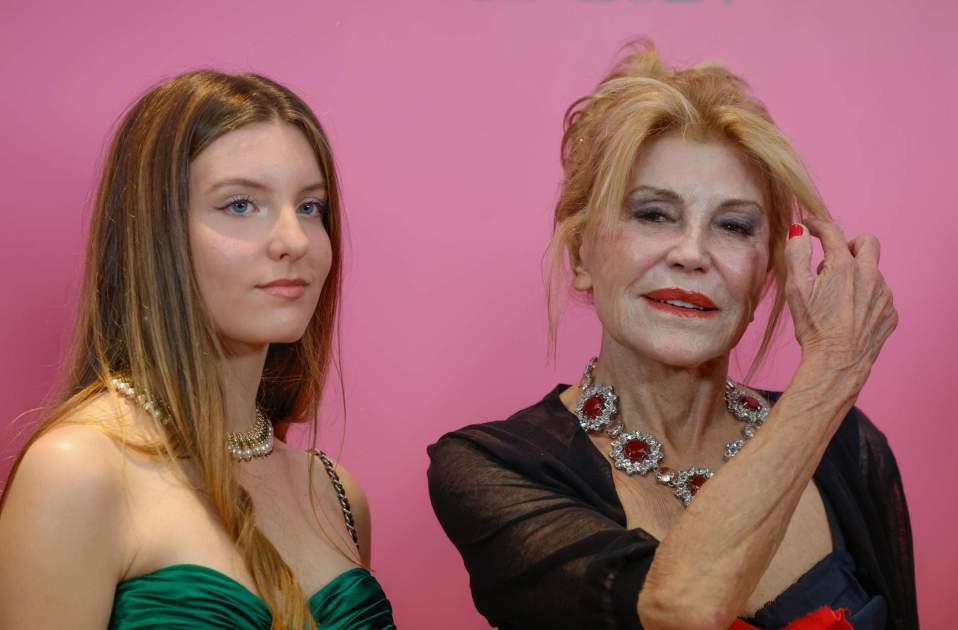 Tita Thyssen y su hija Carmen EFe Tita Thyssen y su hija Carmen EFe