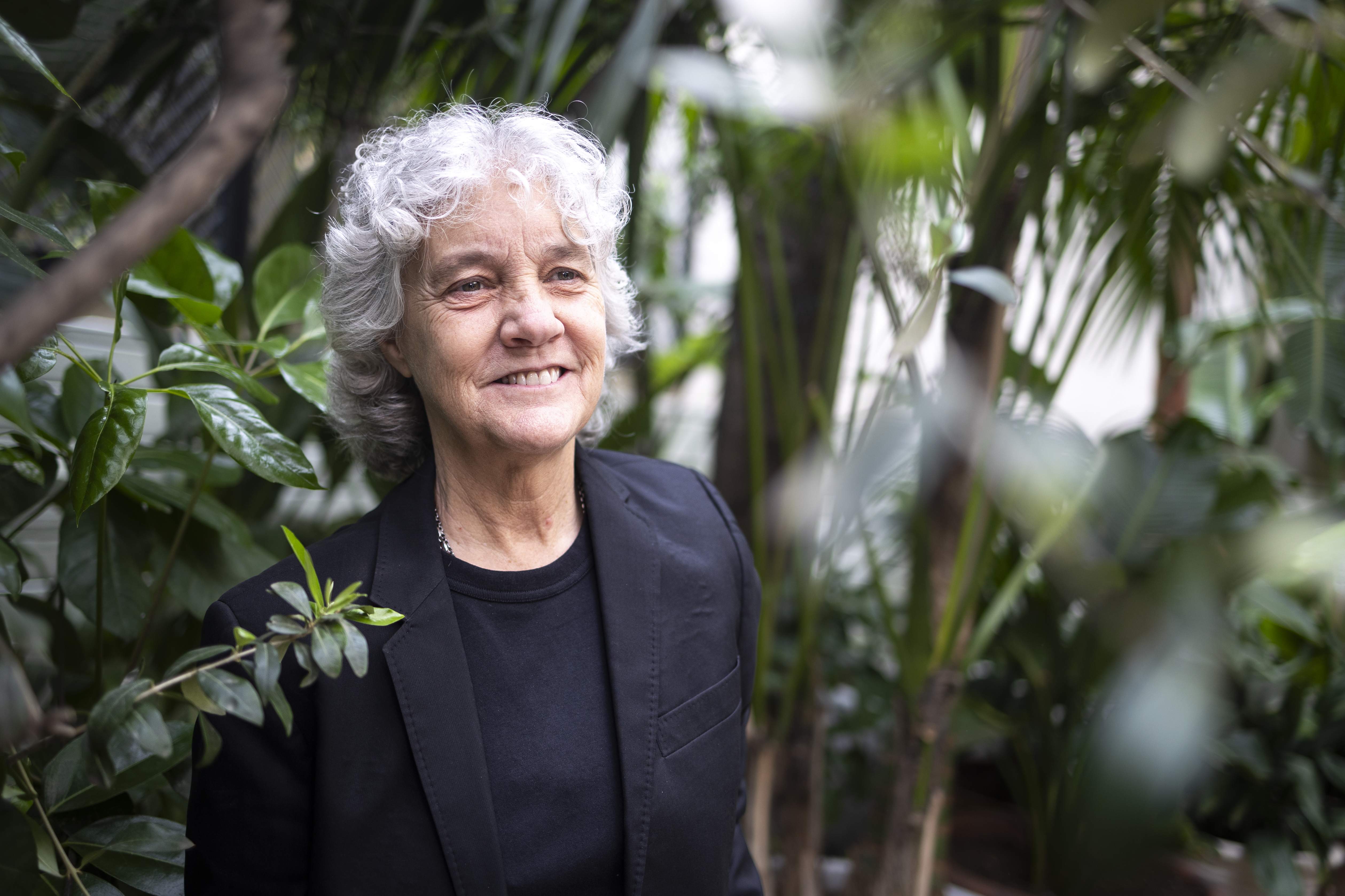 Mayte Martín: "Es más difícil versionar que crear desde la nada"