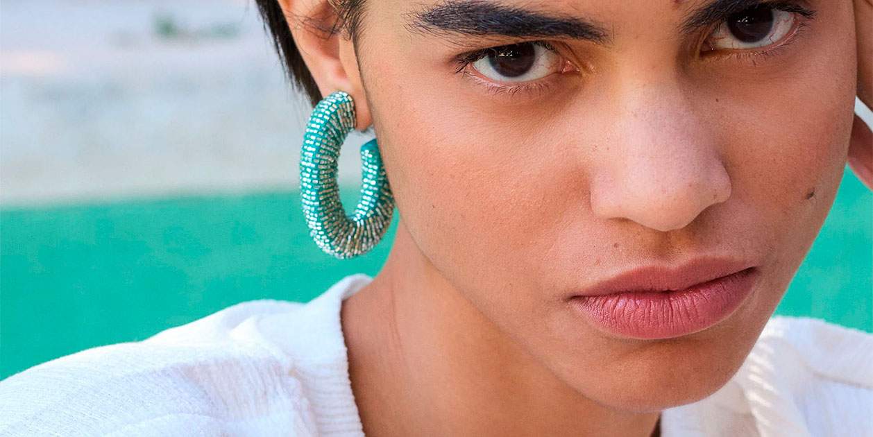 Amor adolescente por los pendientes de aro más bonitos que han entrado en Parfois