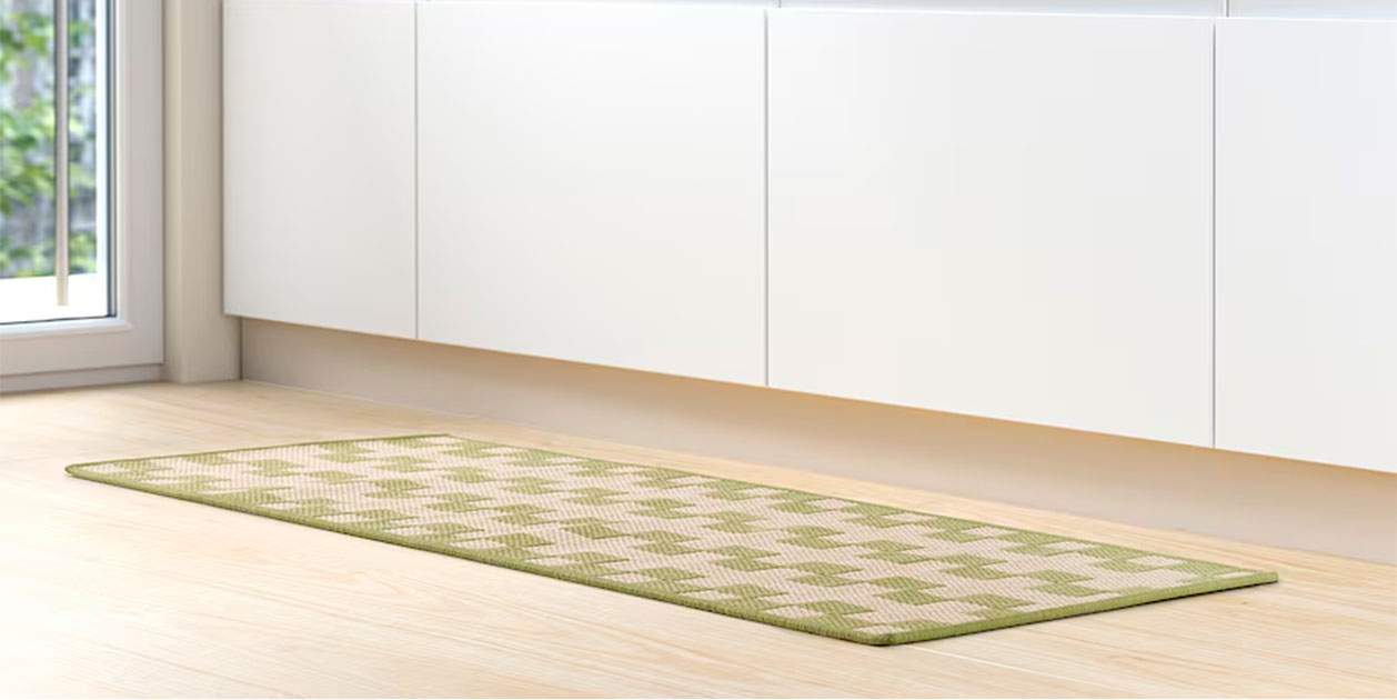 KO a las manchas en el suelo de la cocina con la solución de Ikea