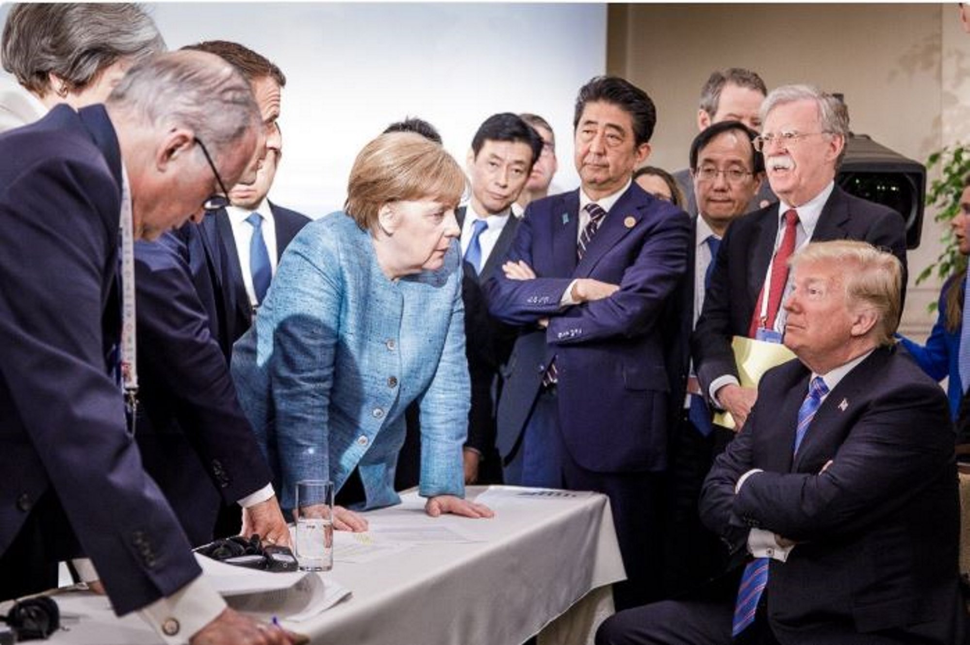 La (comentadísima) fotografía de Angela Merkel
