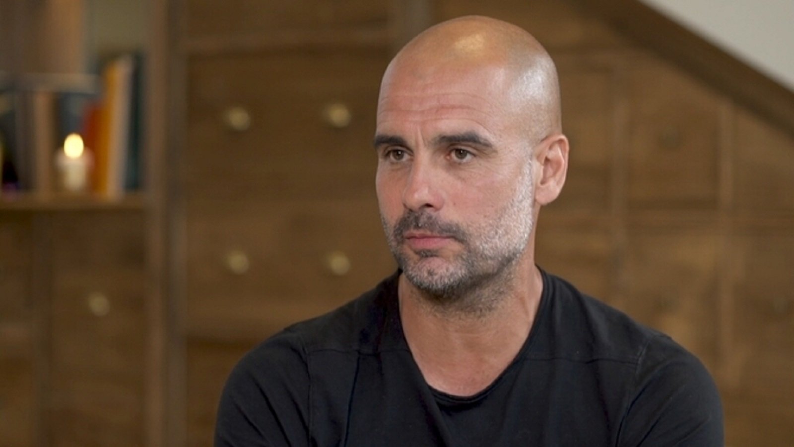 Guardiola: "Val 30 anys de presó pujar dalt d'un cotxe?"