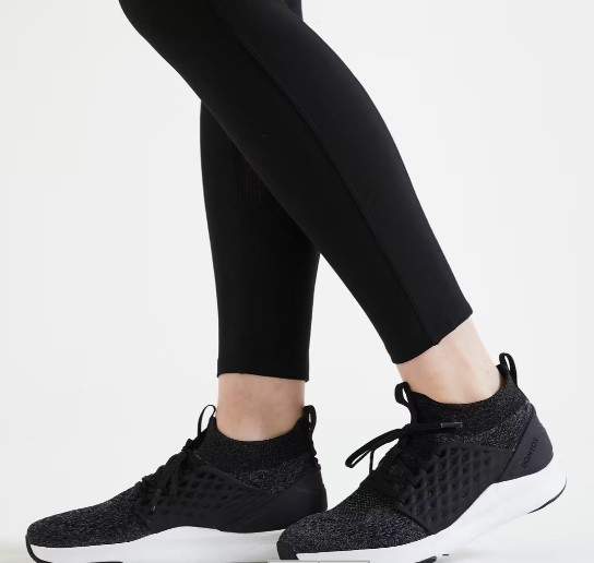 Decathlon tiene unos leggings que disimulan la barriga