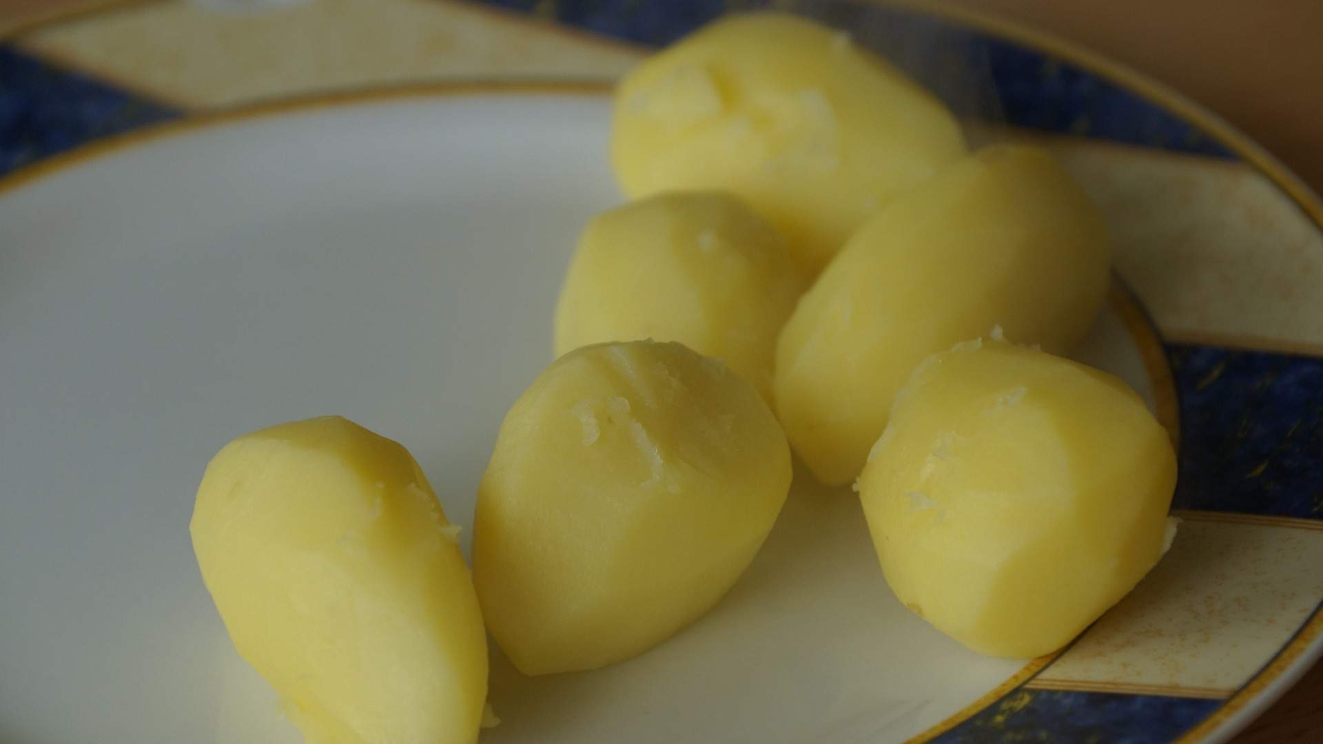 El truc definitiu per conservar les patates cuites i pelades durant més temps