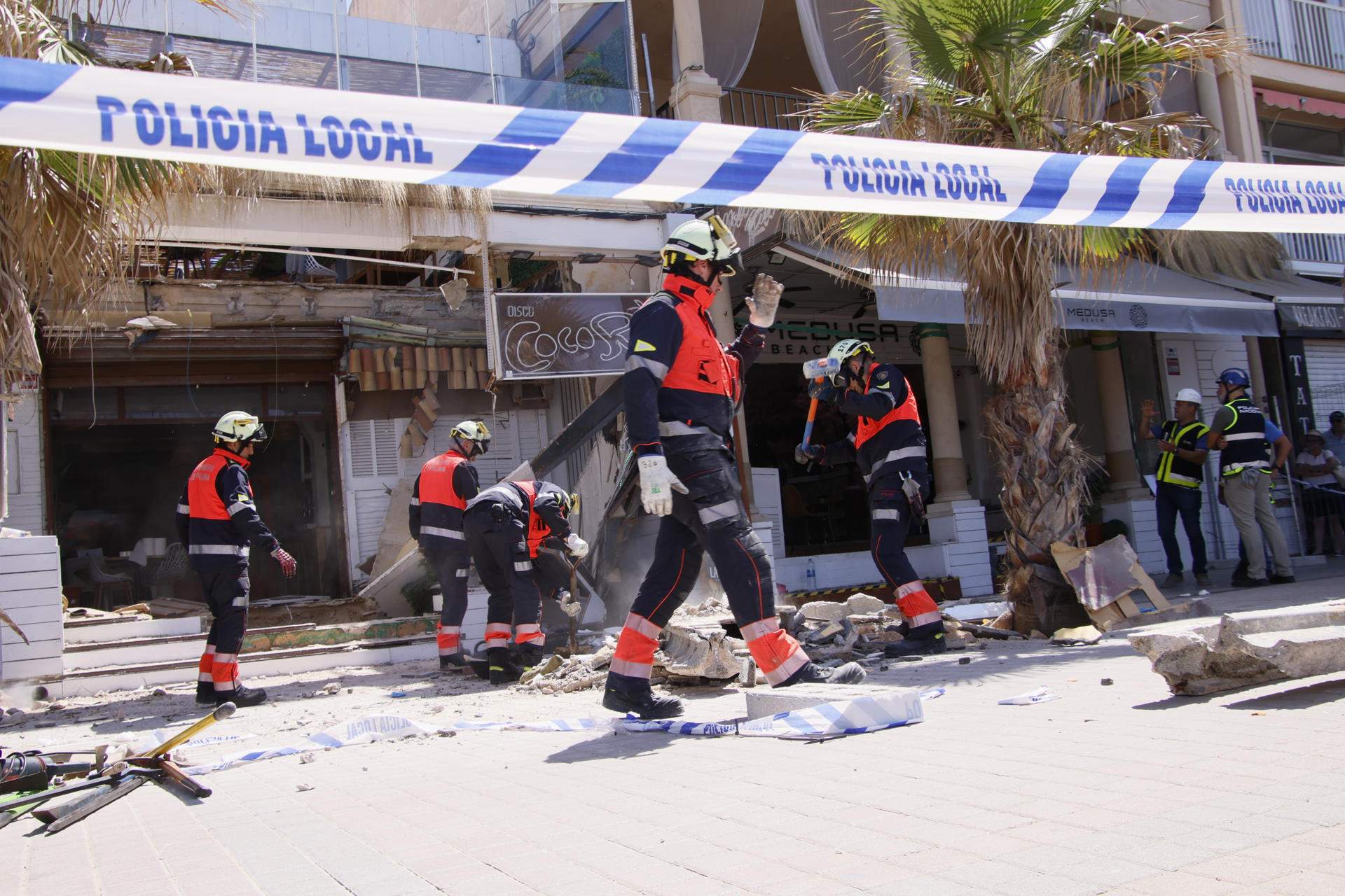 Mort del president de l'Iran, l'esfondrament del Medusa Beach Club i més: la volta al món en 15 fotos