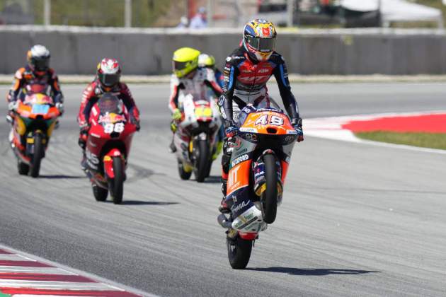 Iván Ortolá celebra la segunda posición en el GP de Catalunya / Foto: EFE