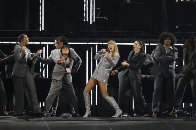 taylor swift efe 2 taylor swift efe 2