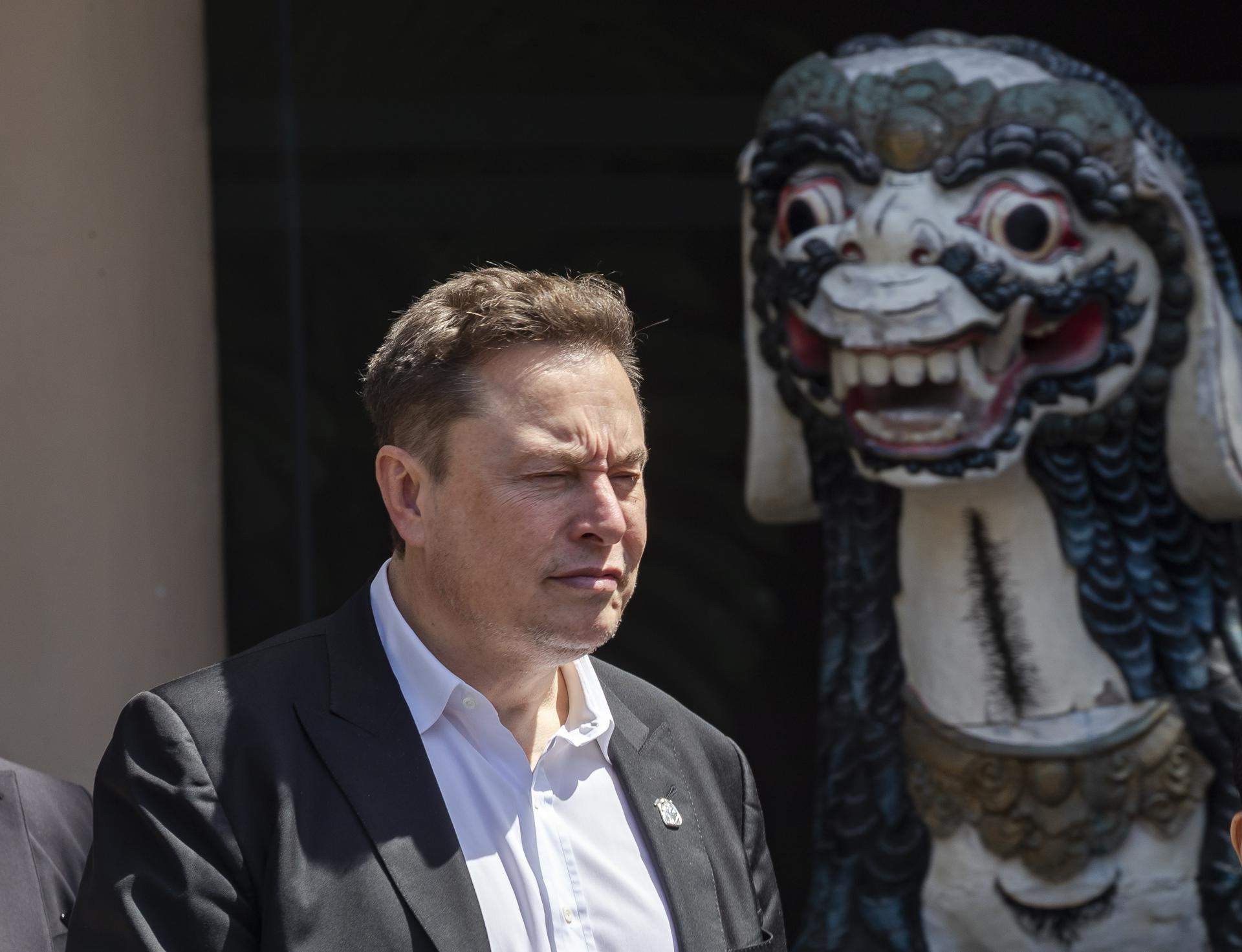 Elon Musk trasllada les seves empreses de Califòrnia a Texas per una llei d'identitat de gènere