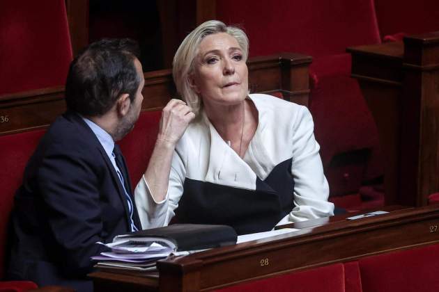 le pen efe le pen efe