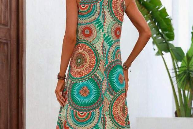 Vestido de tirantes con estampado Vestido de tirantes con estampado