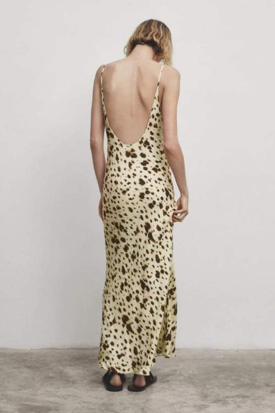 Vestido de Massimo Dutti