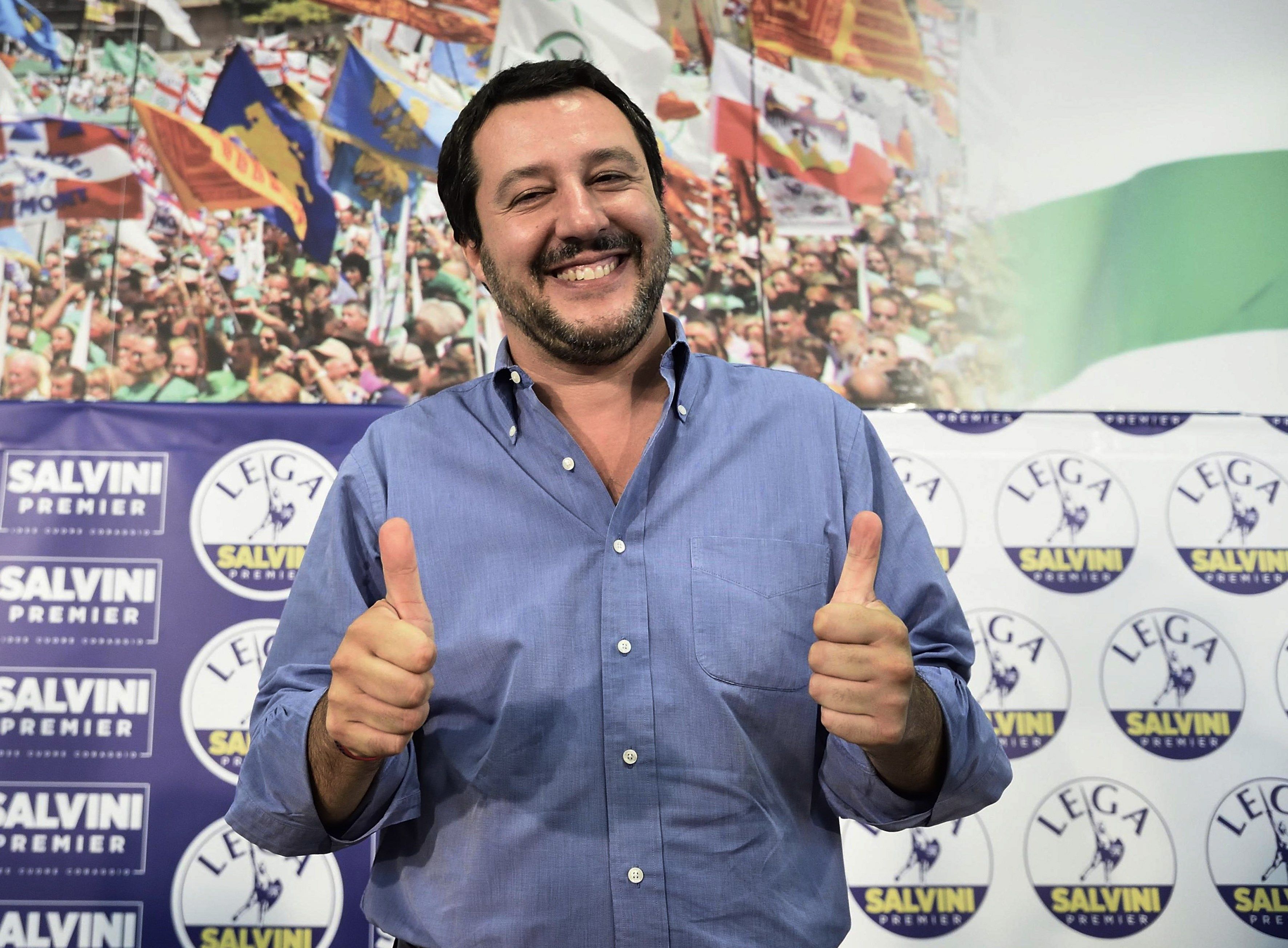 How the Italian PM celebrates immigrants going to Valencia instead of Italy