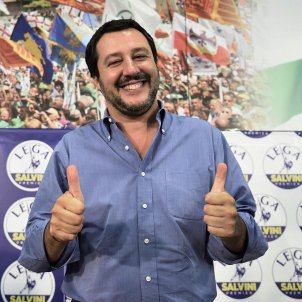 How the Italian PM celebrates immigrants going to Valencia instead of Italy