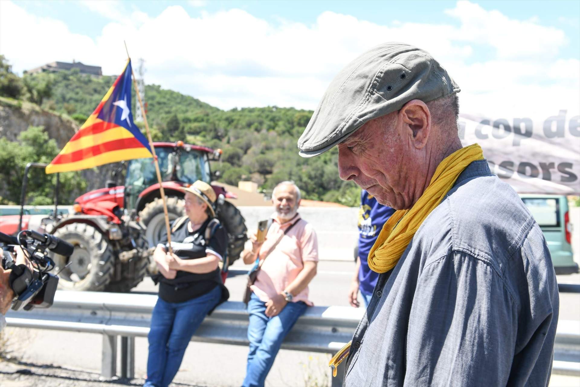 Lluis Llach tall frontera pagesos Lluis Llach tall frontera pagesos