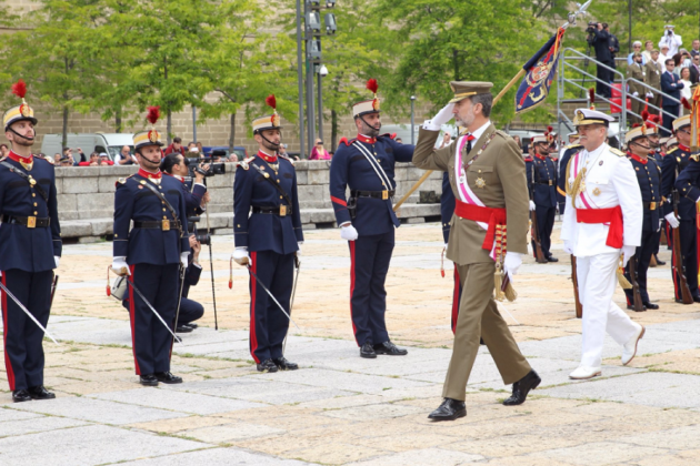 rey felip militar casa real 2