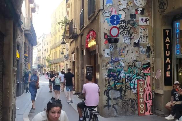 Carrer Ayinyo Carrer Ayinyo