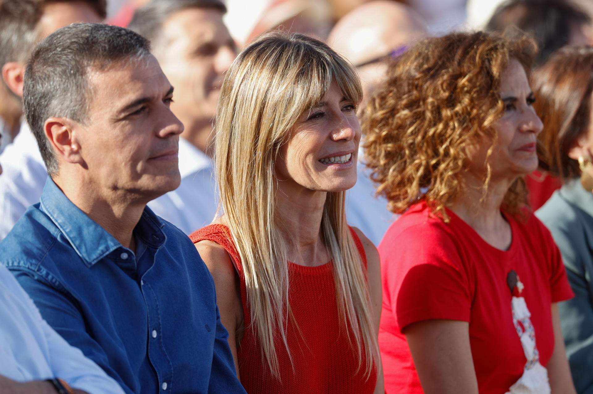 Més pressió judicial per a Sánchez: Peinado cita Begoña Gómez per minimitzar el risc de fuga