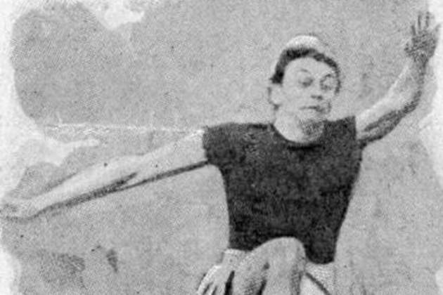Alvin Kraenzlein Wikimedia Commons Alvin Kraenzlein Wikimedia Commons