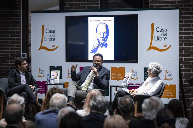 Coloqui amb Marta Lasalas, Toni Aira, i David Madí, Merèixer la victòria / Foto: Carlos Baglietto Coloqui amb Marta Lasalas, Toni Aira, i David Madí, Merèixer la victòria / Foto: Carlos Baglietto