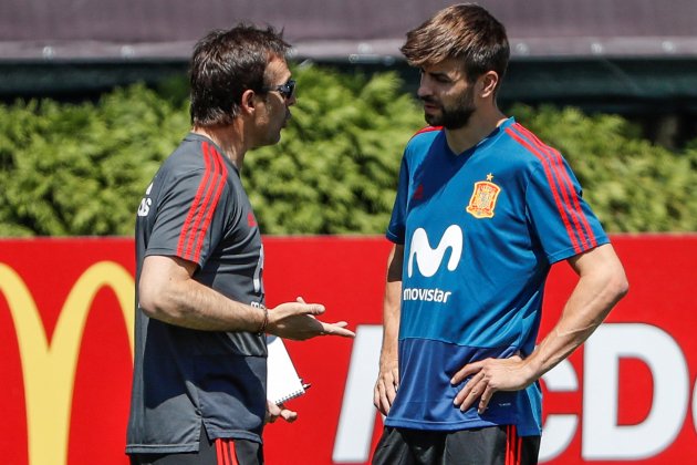 Julen Lopetegui Gerard Piqué   EFE