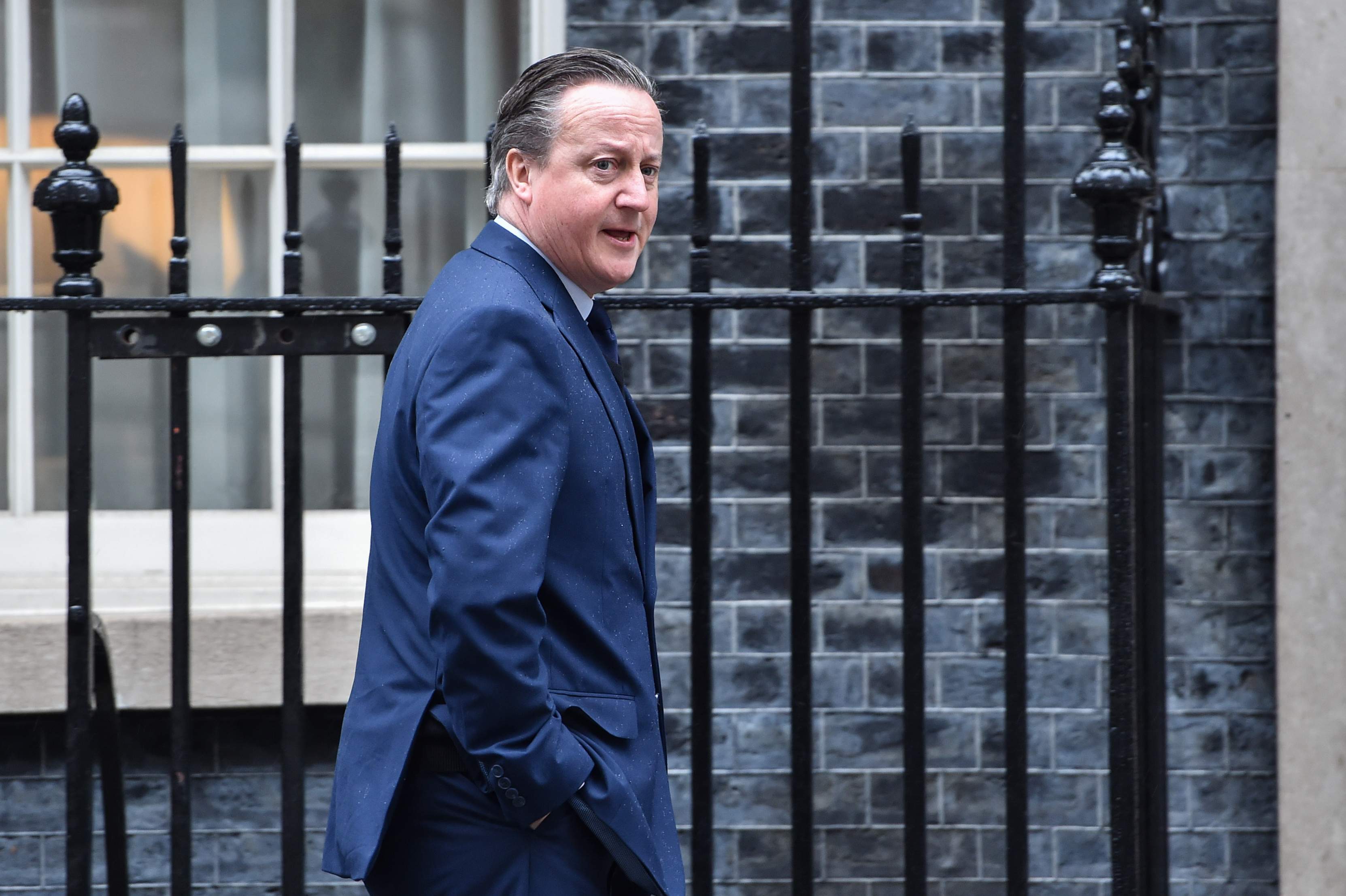David Cameron, víctima de una videollamada de un impostor que se hacía pasar por el expresidente de Ucrania