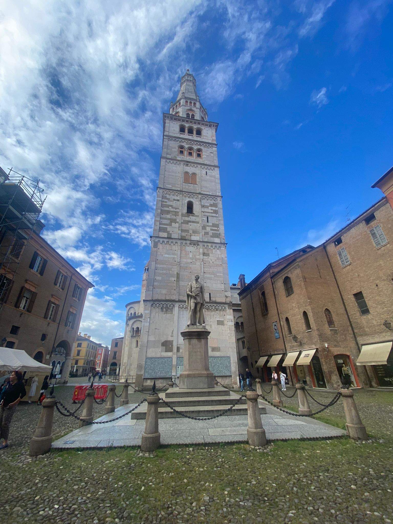 5. Módena. Torre Cívica. Marc Pons 5. Módena. Torre Cívica. Marc Pons