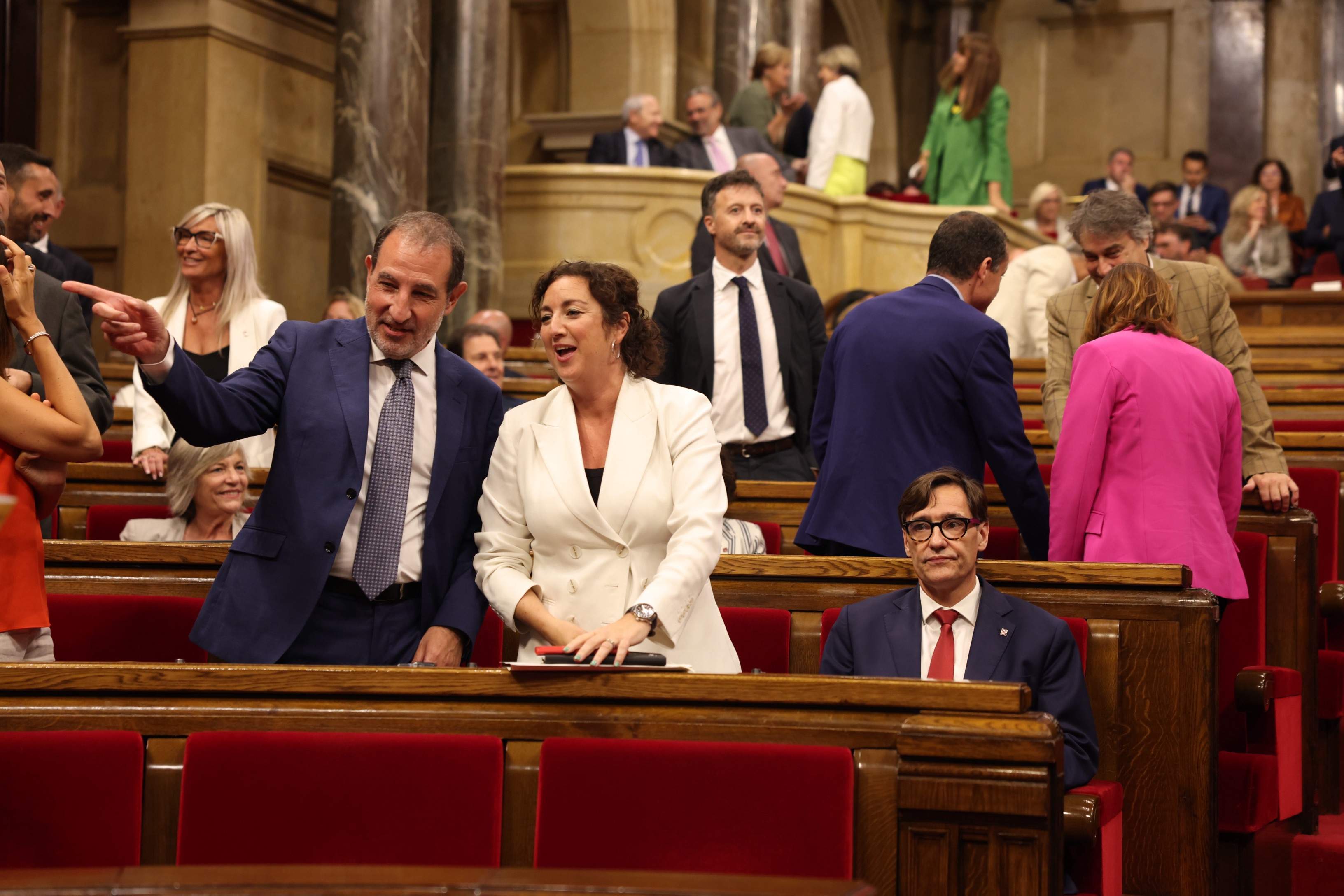 El PSC y ERC ponen en marcha las negociaciones para la investidura y se emplazan a "seguir trabajando"