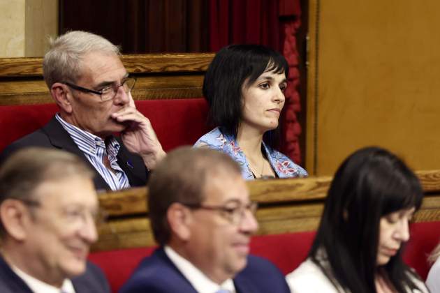 Constitucio Mesa Parlament, Silvia Orriols (Alianca Catalana) / Montse Giralt Constitucio Mesa Parlament, Silvia Orriols (Alianca Catalana) / Montse Giralt