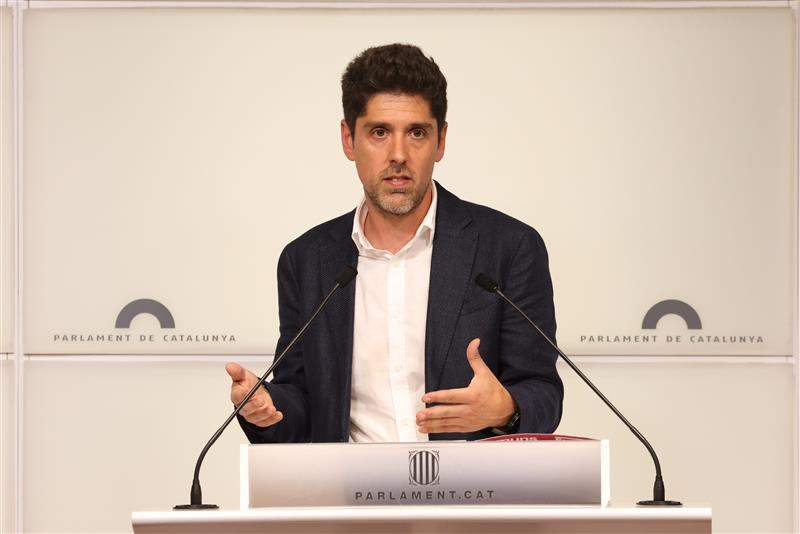 David Cid pincha a Nogueras por el rechazo de Junts al decreto de vivienda: "Que no juegue a desinformar"