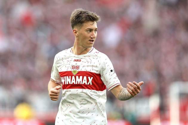 Angelo Stiller disputando un partido con el Stuttgart / Foto: Europa Press Angelo Stiller disputando un partido con el Stuttgart / Foto: Europa Press
